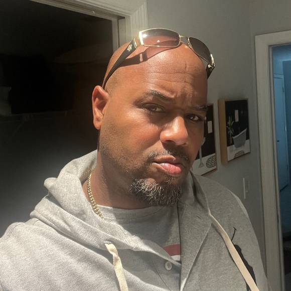 Meet your Posher, Ferrari - Picture 1 of 1